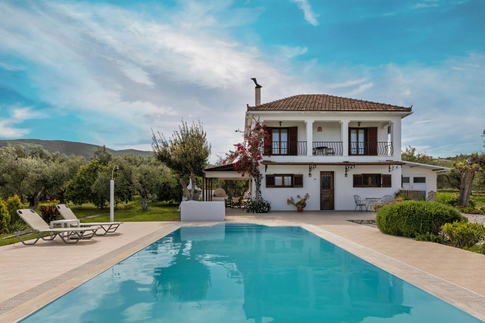 Villa Lola - 3 Bedrooms & Private Pool Lithakia  Buitenkant foto